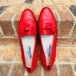 Vintage Size 7 N Red Bow Leather Loafers